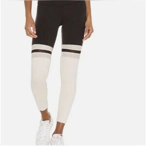 Alo Yoga Player Leggings 7/8 - Black & Bone - Size Small